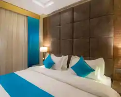 Y Platinum Hotel thumbnail